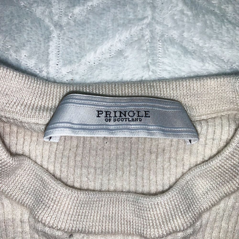 Pringle of Scotland Ribbed Knit Wool Sweater Beige - Picture 3 of 5